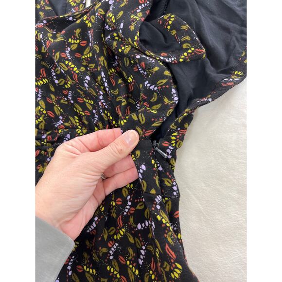 Free People Meet Virginia Black Printed Romper Shorts with Split Sleeve Size 4 - Picture 10 of 12